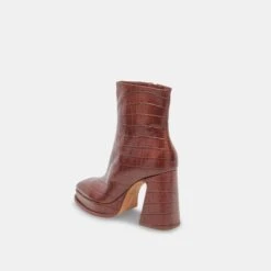 Dolce Vita LOCHLY BOOTS WALNUT EMBOSSED LEATHER 13 Dolce Vita LOCHLY BOOTS WALNUT EMBOSSED LEATHER -Dolce Vita DOLCEVITA BOOTS LOCHLY WALNUTEMBOSSEDLEATHER 03 491cff6e 3d6b 4964 8bf2 ce09cdfedc6a