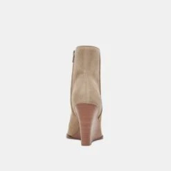 Dolce Vita SUSANN BOOTIES ALMOND SUEDE -Dolce Vita DOLCEVITA BOOTS SUSANN ALMONDSUEDE 05 dab8f4ba 75f0 4e76 ba3c 85db48f29f4f