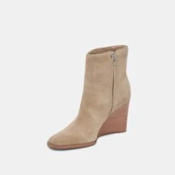 Dolce Vita SUSANN BOOTIES ALMOND SUEDE -Dolce Vita DOLCEVITA BOOTS SUSANN ALMONDSUEDE 08 946125cc 6c83 4e70 bd22 a0cf921a41e6