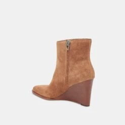 Dolce Vita SUSANN WIDE BOOTIES CHESTNUT SUEDE 18 Dolce Vita SUSANN WIDE BOOTIES CHESTNUT SUEDE -Dolce Vita DOLCEVITA BOOTS SUSANN CHESTNUTSUEDE 08 c239bffc 9b54 480a 9628 b994b572395b