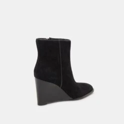 Dolce Vita SUSANN WIDE BOOTIES ONYX SUEDE -Dolce Vita DOLCEVITA BOOTS SUSANN ONYXSUEDE 03 cffe339f ad15 4b29 af88 9e97b3cbc319