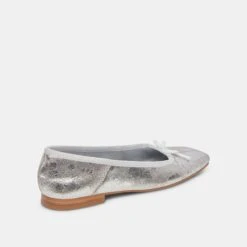 Dolce Vita ANISA BALLET FLATS SILVER DISTRESSED LEATHER 30 Dolce Vita ANISA BALLET FLATS SILVER DISTRESSED LEATHER -Dolce Vita DOLCEVITA FLATS ANISA SILVERDESTRESSEDLEATHER 03