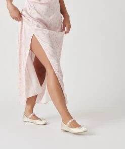 Dolce Vita LILLY BALLET FLATS IVORY MULTI SATIN -Dolce Vita DOLCEVITA FLATS LILLY IVORYMULTISATIN ONFOOT 3