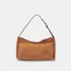 Dolce Vita AUDRI SHOULDER BAG RUSTY OAK SUEDE
