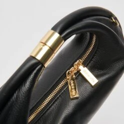 Dolce Vita KEENA CROSSBODY BLACK LEATHER -Dolce Vita DOLCEVITA HANDBAGS KEENA BLACK 2 c14be710 06c9 4bb5 b5bc b44676441785