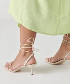 Dolce Vita ROSIE HEELS IVORY MULTI STELLA 22 Dolce Vita ROSIE HEELS IVORY MULTI STELLA -Dolce Vita DOLCEVITA HEELS ROSIE IVORYMULTISTELLA ONFOOT 2