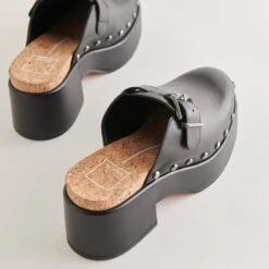 Dolce Vita YEVAN CLOGS BLACK LEATHER -Dolce Vita DOLCEVITA LOAFER YEVAN BLACKLEATHER 2 7ec8597c d4fe 408d 81a5 37eb56bab778