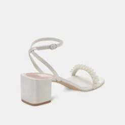Dolce Vita ZALIMA WIDE HEELS VANILLA PEARLS -Dolce Vita DOLCEVITA SANDALS ZALIMA VANILLAPEARLS 03 7d091204 1f21 4e57 ad91 8f60029dc05e