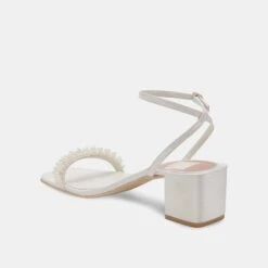 Dolce Vita ZALIMA WIDE HEELS VANILLA PEARLS -Dolce Vita DOLCEVITA SANDALS ZALIMA VANILLAPEARLS 09 680caeed 23b4 480d a525 cf7c2bad49e9