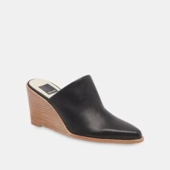 Dolce Vita BEEMA MULES BLACK LEATHER -Dolce Vita DOLCEVITA WEDGES BEEMA BLACKLEATHER 01