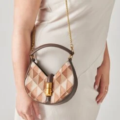 Dolce Vita CAMI CROSSBODY HICKORY PATCHWORK -Dolce Vita download 35 db39496e c17a 46b6 98be 45f449010d80