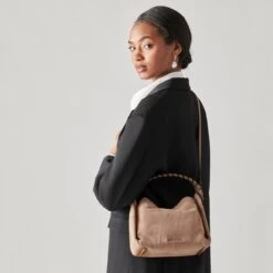 Dolce Vita ARIA CROSSBODY CHANTERELLE SUEDE 18 Dolce Vita ARIA CROSSBODY CHANTERELLE SUEDE -Dolce Vita download 38 52162a63 af82 4d8c b83b 78c366e0d2fd